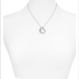 NWT Bloomingdales’s Open Heart Pendant Necklace